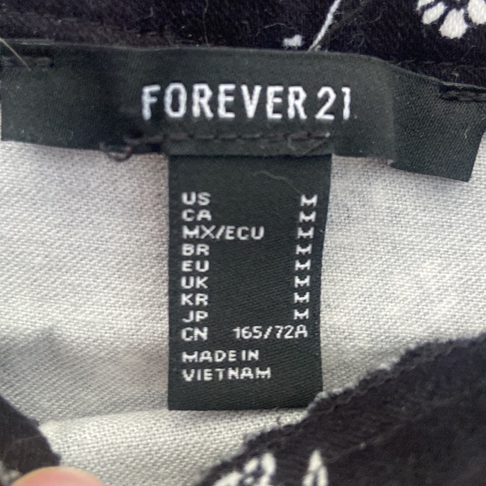 Forever 21 Skirt - Picture 4 of 4